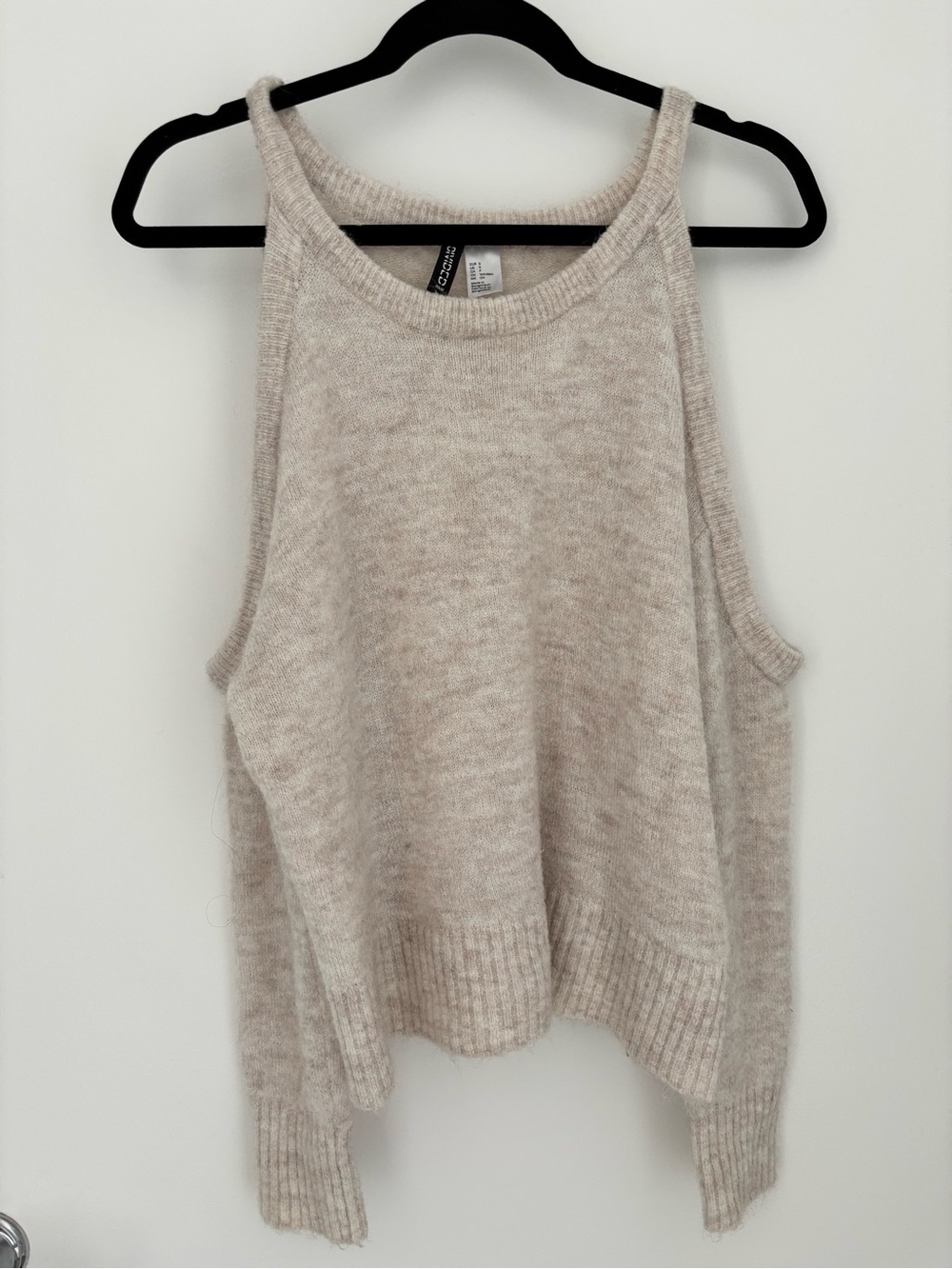 Knit beige cold shoulder sweater